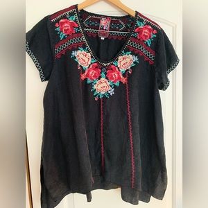 Johnny Was linen embroidered tunic